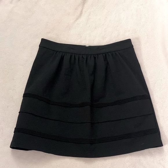 J. Crew Dresses & Skirts - J. crew women’s black skirt